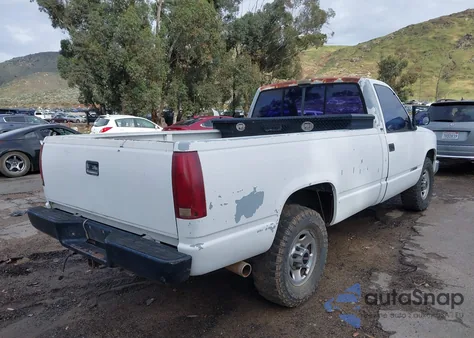 1990 Chevrolet Gmt-400 C2500 z USA, uszkodzony, nr VIN 1GCGC24K9LE121839